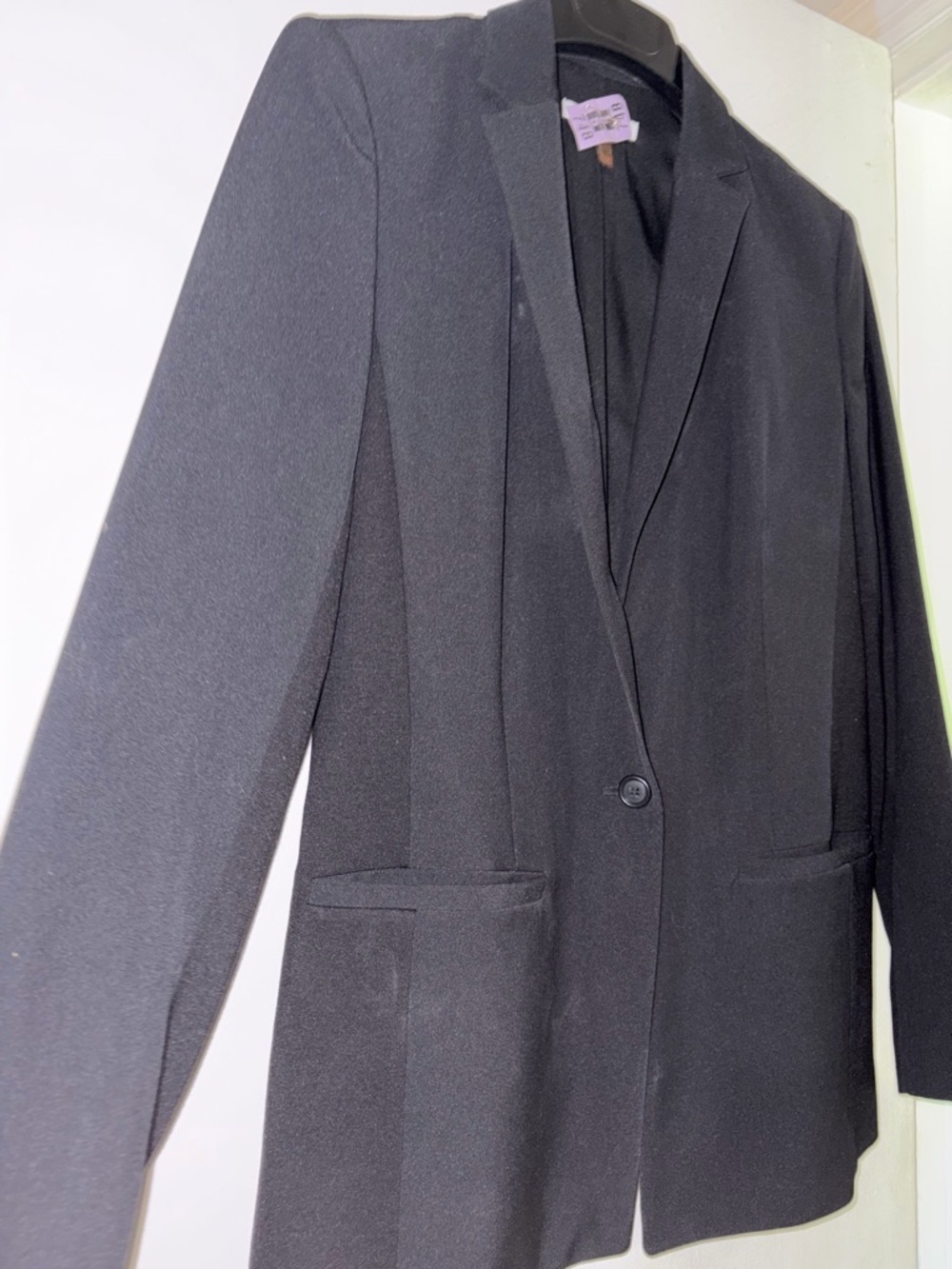 DKNYC Black Women’s Classic Single-Button Blazer - Picture 3 of 4